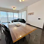 Apartamento Anna Sea View 202