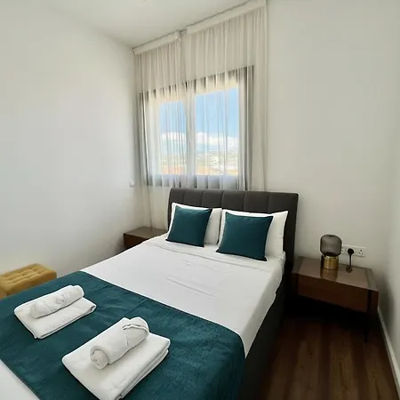 Anna Sea View 202